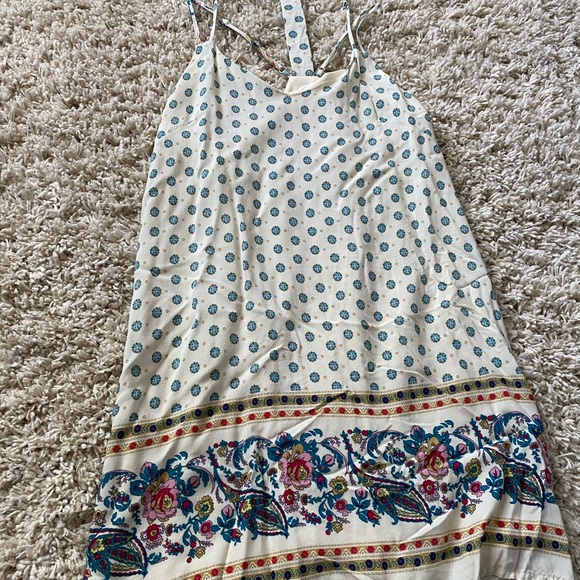 Dress - Picture 1 of 4